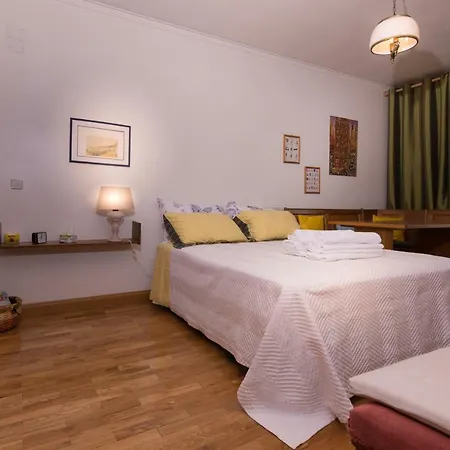 Apartment In Portela Near The Airport *