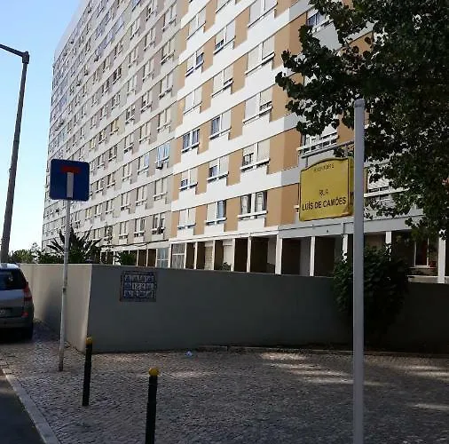 In Portela Near The Airport Lisboa